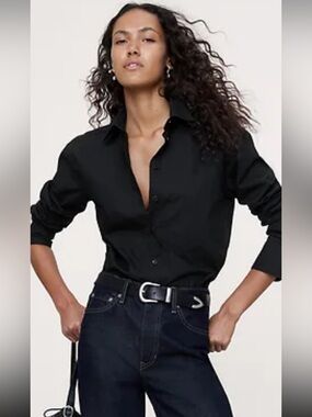 Banana Republic Black Women's Blouse - Classic long Sleeve